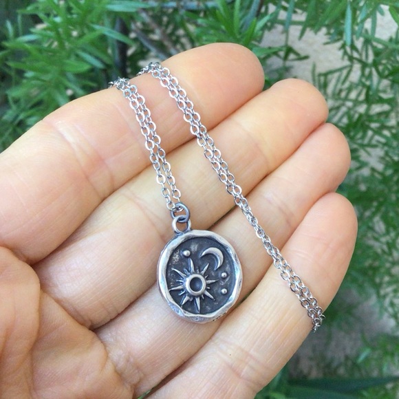 Artisan Sundance Charm Necklace - Picture 4 of 8